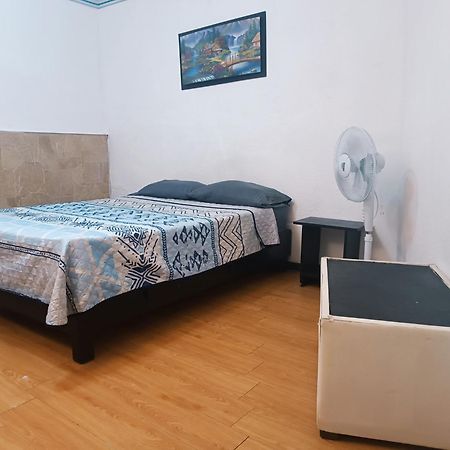 Hostal Roma Мехико Экстерьер фото